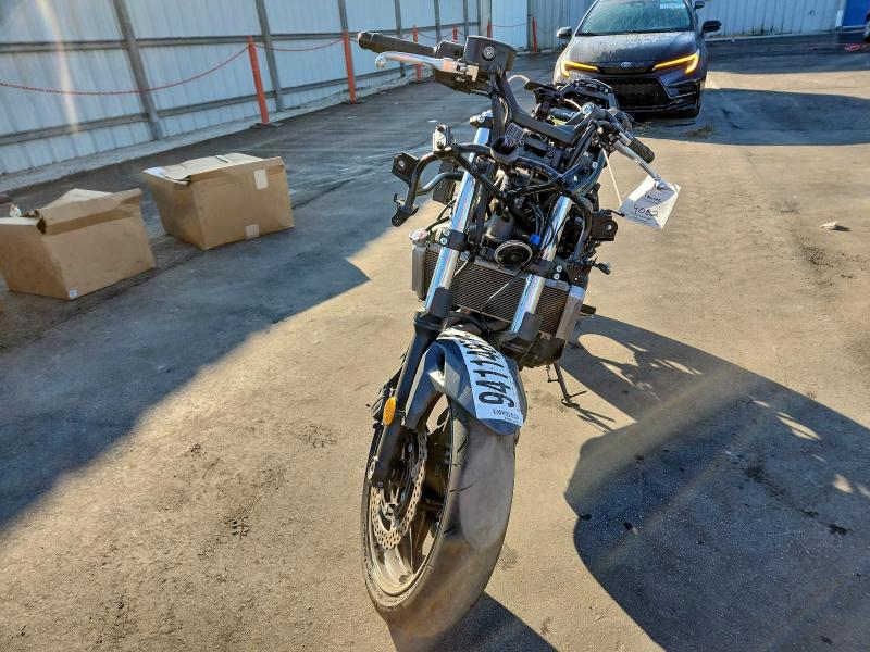 2024 KAWASAKI EX650 R  