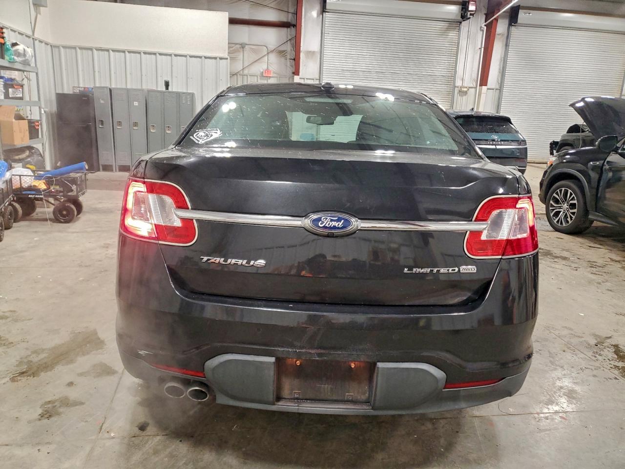 2011 Ford Taurus Limited VIN: 1FAHP2JW2BG167327 Lot: 94523735