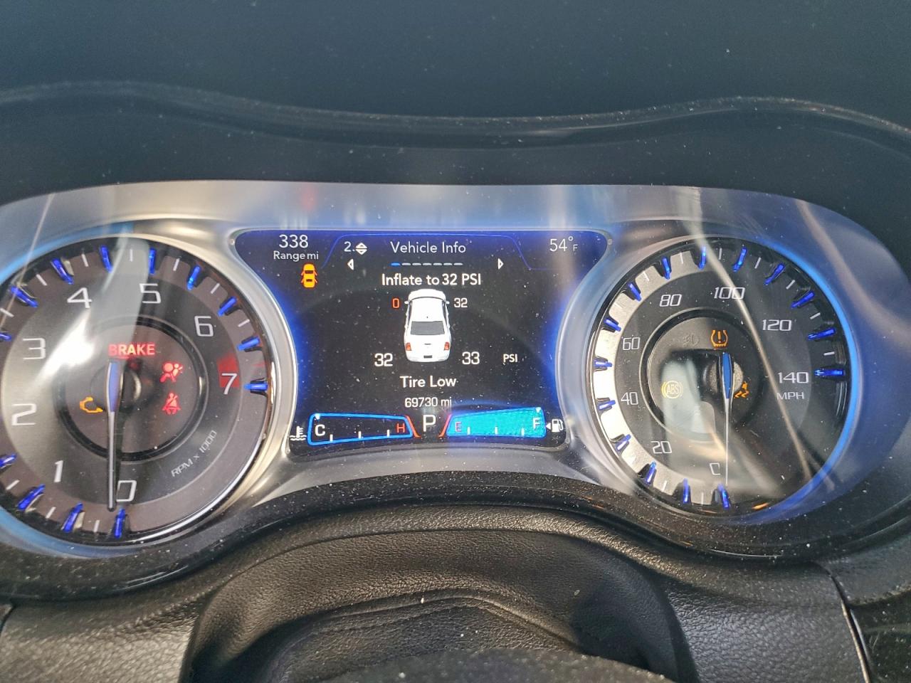 2019 Chrysler 300 S VIN: 2C3CCABG8KH573302 Lot: 94805985