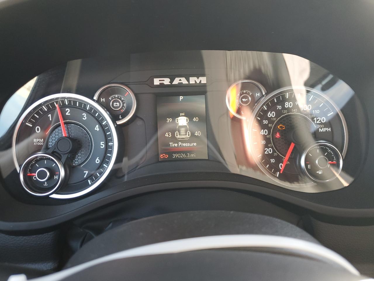 2025 Ram 1500 Big Horn/Lone Star VIN: 1C6SRFFPXSN513551 Lot: 91097605