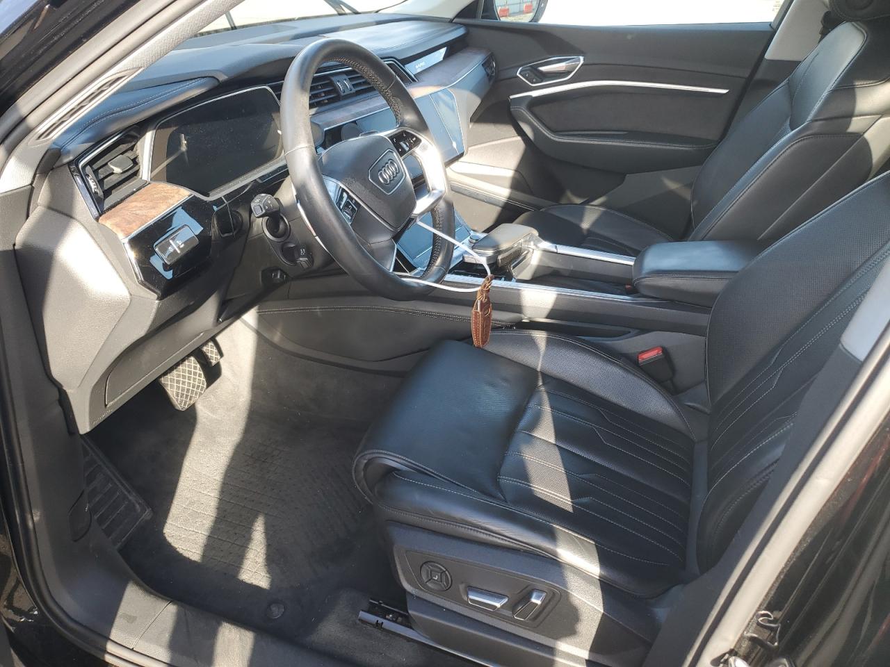 2019 Audi E-Tron Prestige VIN: WA1VAAGE4KB017024 Lot: 91488475