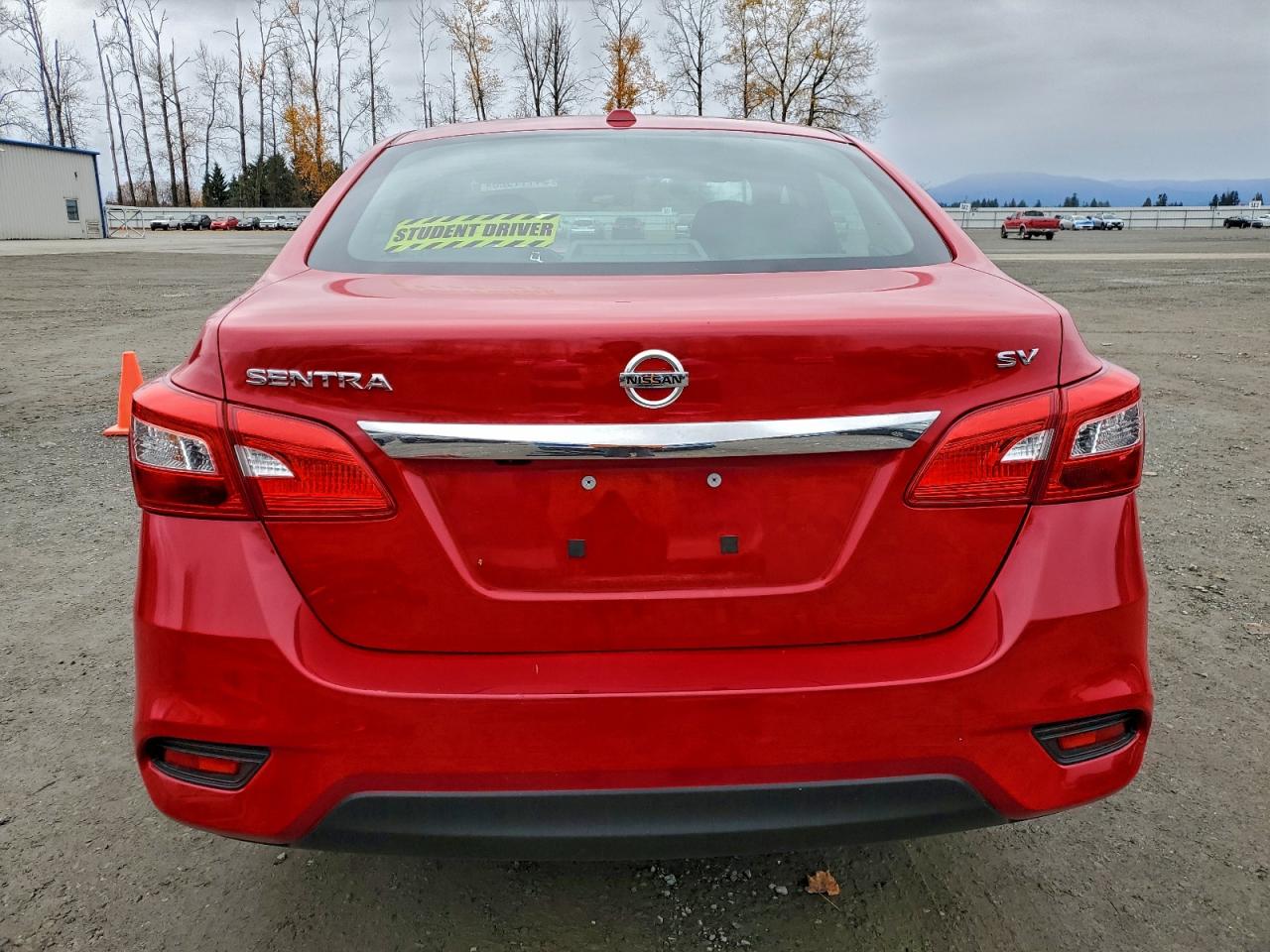 2018 Nissan Sentra S VIN: 3N1AB7AP6JL643141 Lot: 94111925