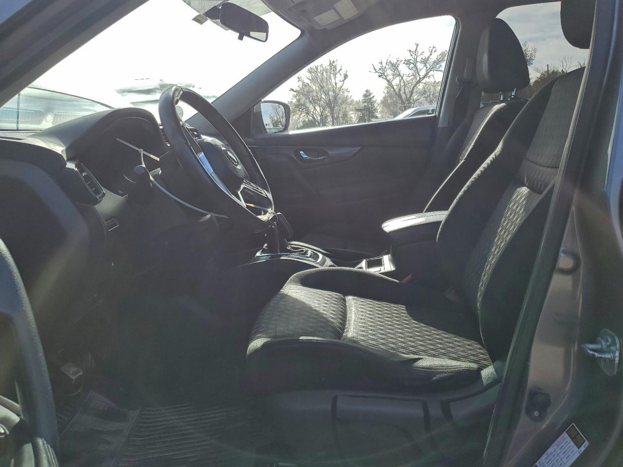 2018 Nissan Rogue S VIN: JN8AT2MT9JW466914 Lot: 94497795