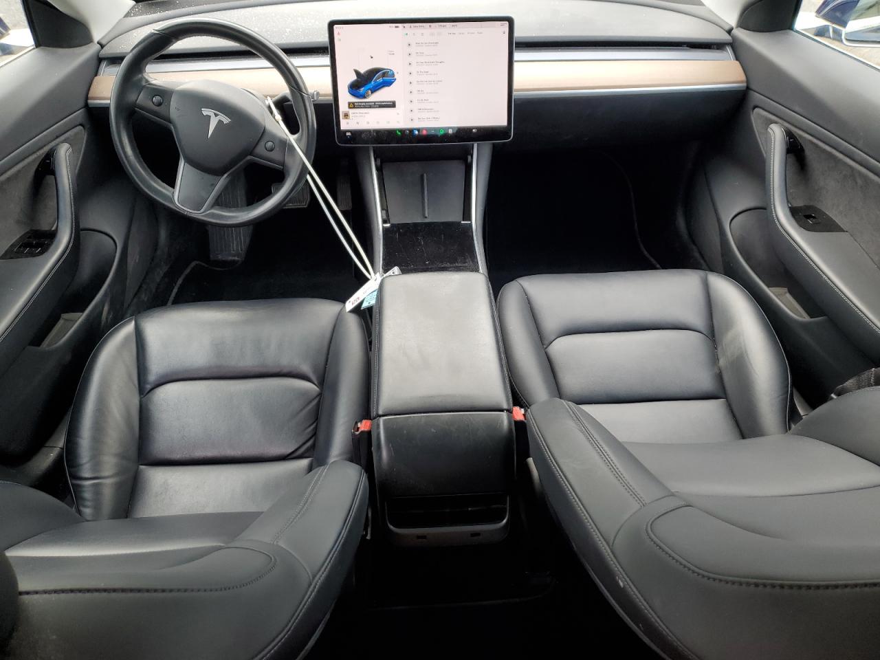 2018 Tesla Model 3 VIN: 5YJ3E1EB0JF063987 Lot: 92831625