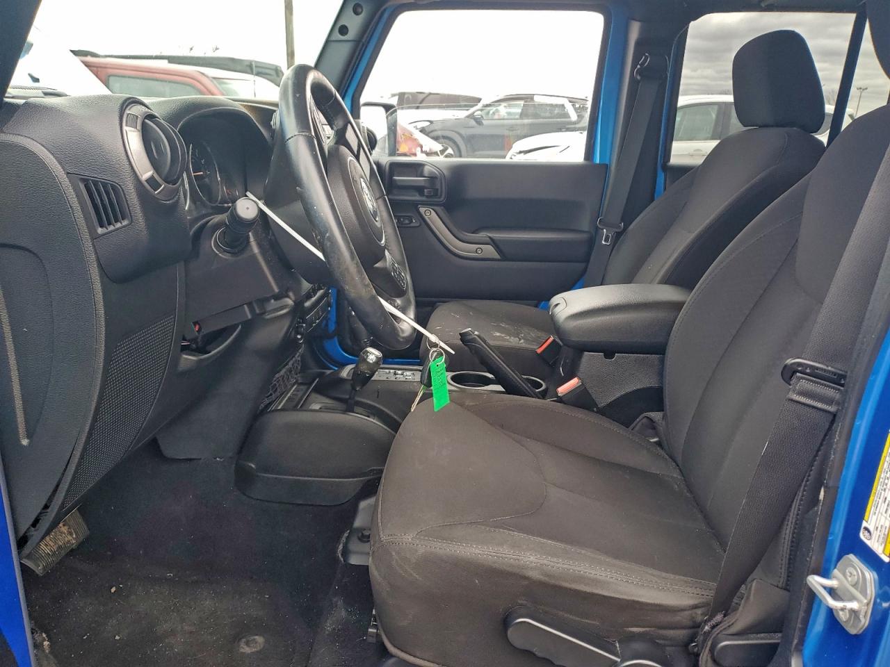 2015 Jeep Wrangler Unlimited Sport VIN: 1C4BJWDG3FL619571 Lot: 94273595