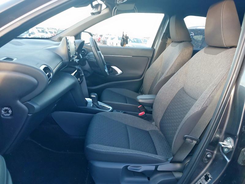 2024 TOYOTA YARIS CROSS 1.5 HYBRID DESIGN 5DR CVT