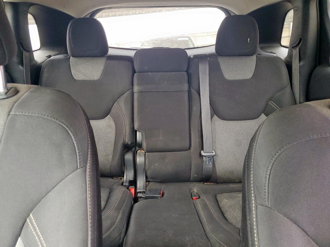 2014 Jeep Cherokee Latitude VIN: 1C4PJLCS4EW116817 Lot: 92706495