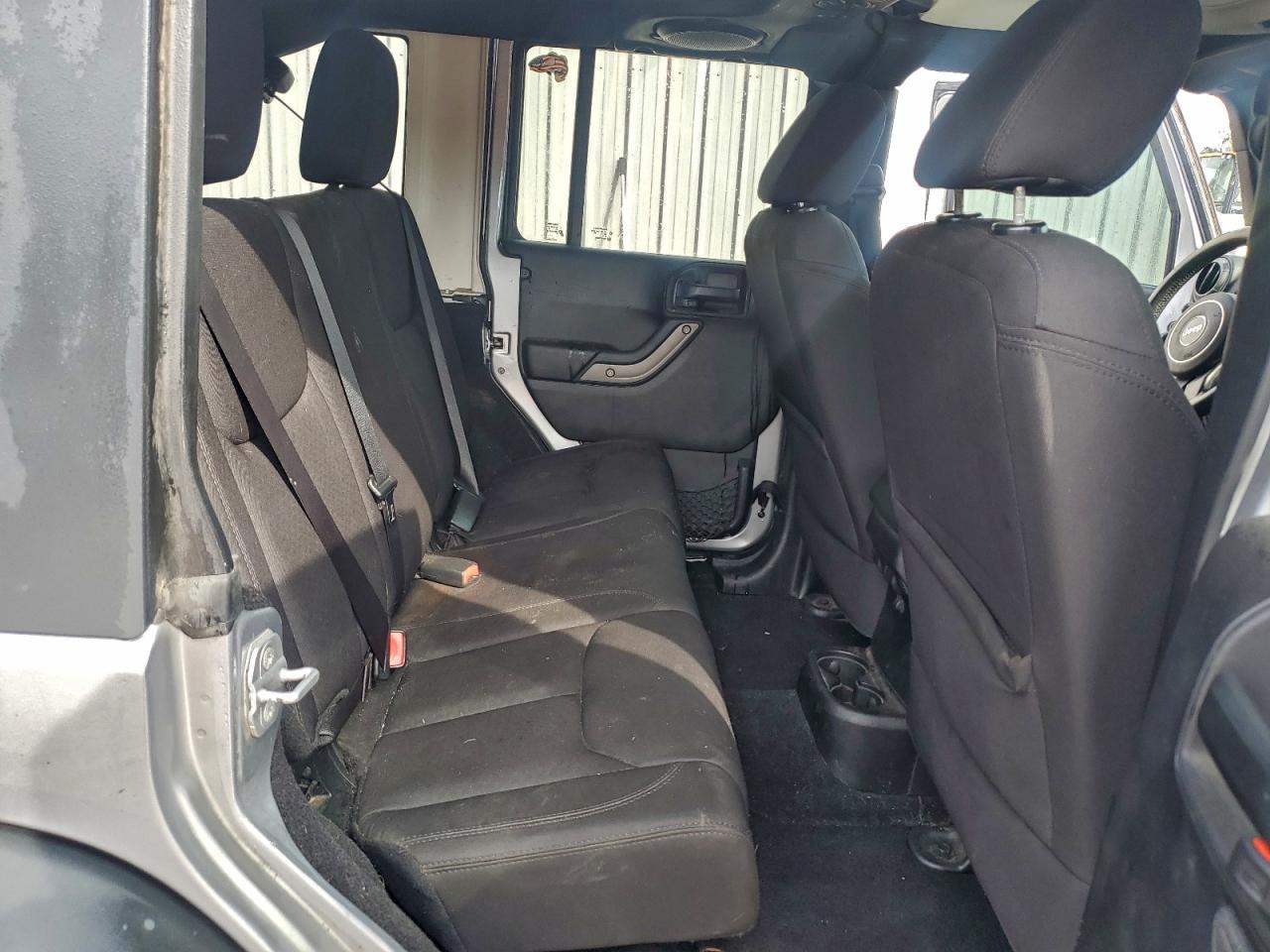 2014 Jeep Wrangler Unlimited Sport VIN: 1C4BJWDG0EL162491 Lot: 93608735