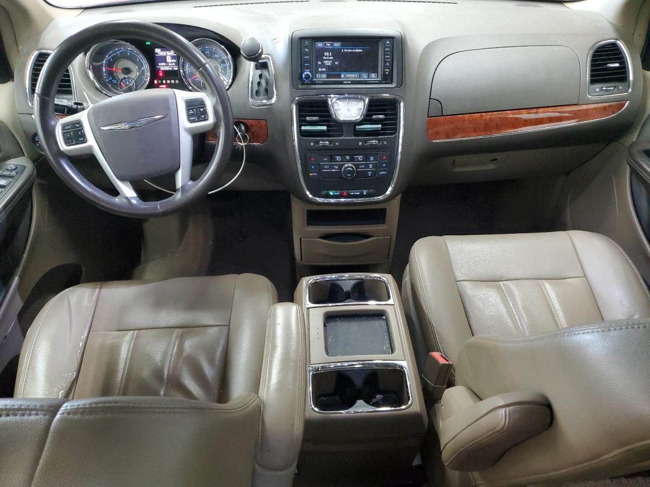 2016 Chrysler Town & Country Touring VIN: 2C4RC1BG5GR118625 Lot: 90476595