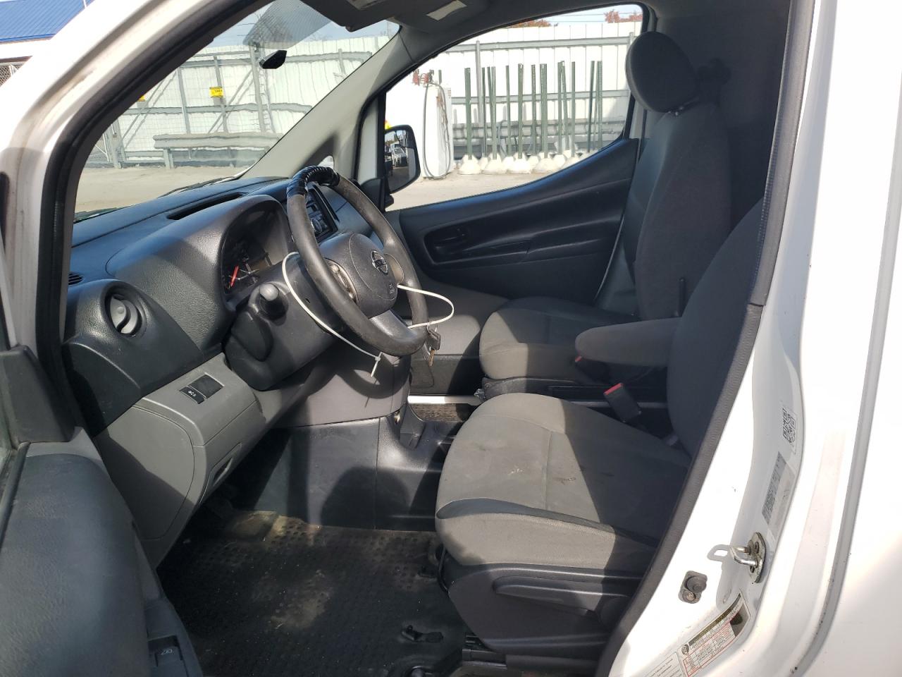 2015 Nissan Nv200 2.5S VIN: 3N6CM0KN4FK735914 Lot: 91391185