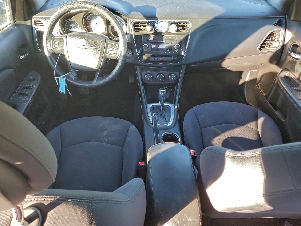 2014 Chrysler 200 Lx VIN: 1C3CCBAB2EN207553 Lot: 94482815