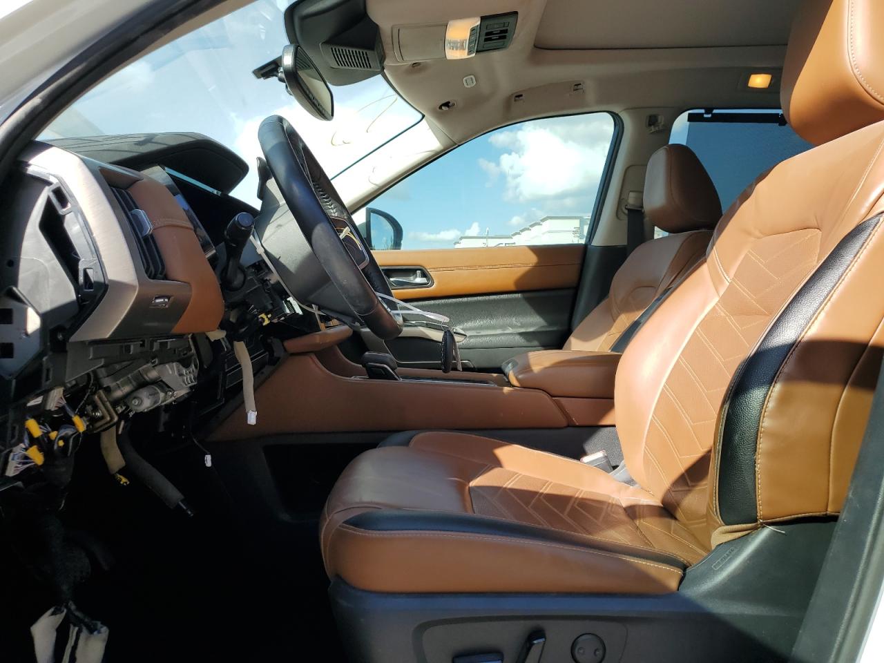 2022 Nissan Pathfinder Platinum VIN: 5N1DR3DH8NC235353 Lot: 92918205