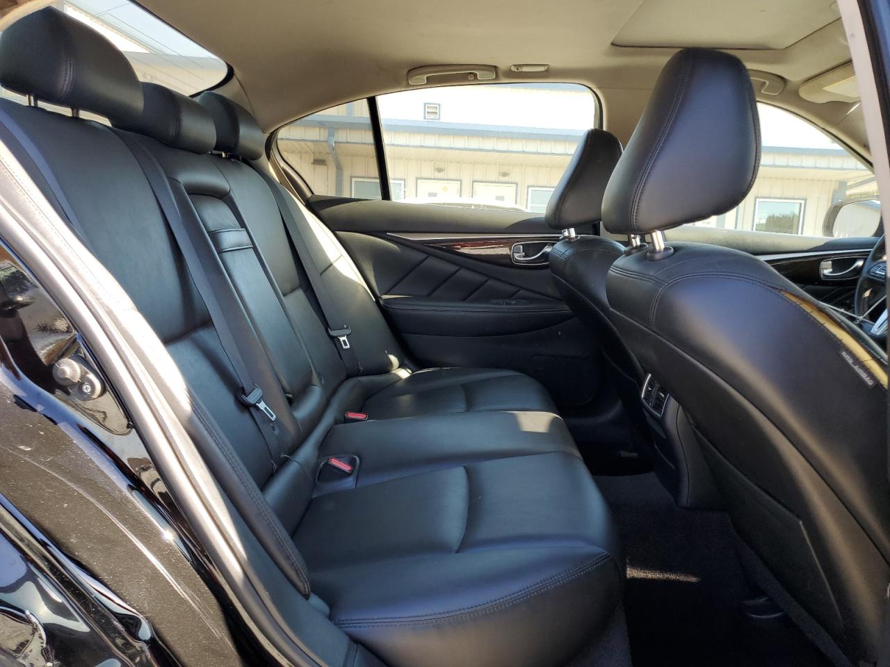 2018 Infiniti Q50 Luxe VIN: JN1EV7AP8JM365633 Lot: 90899555