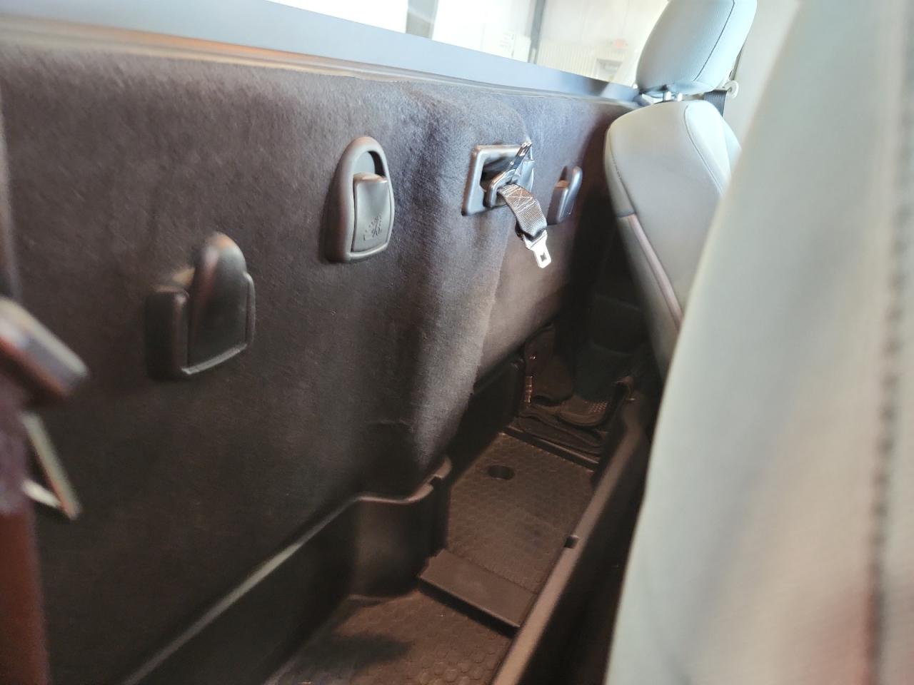 2013 Ram 1500 St VIN: 3C6JR6AP1DG522492 Lot: 92192625