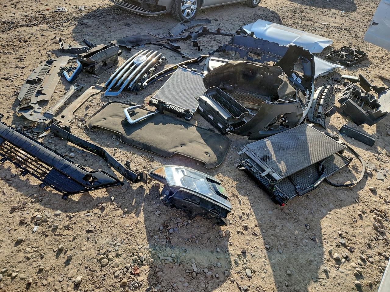 2018 Ford Expedition Limited VIN: 1FMJU2AT7JEA23546 Lot: 90664915