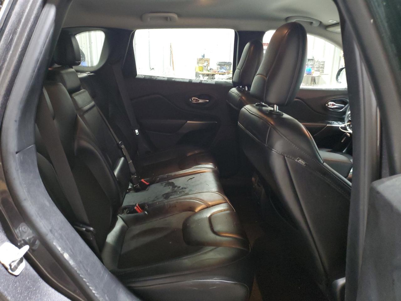 2019 Jeep Cherokee Latitude Plus VIN: 1C4PJMLB7KD398657 Lot: 92346225