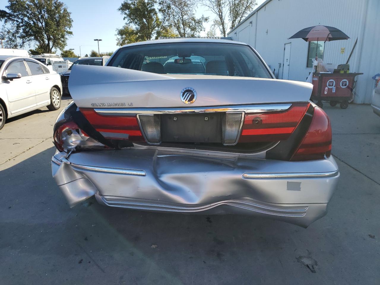 2004 Mercury Grand Marquis Ls VIN: 2MEFM75W84X611078 Lot: 91662175