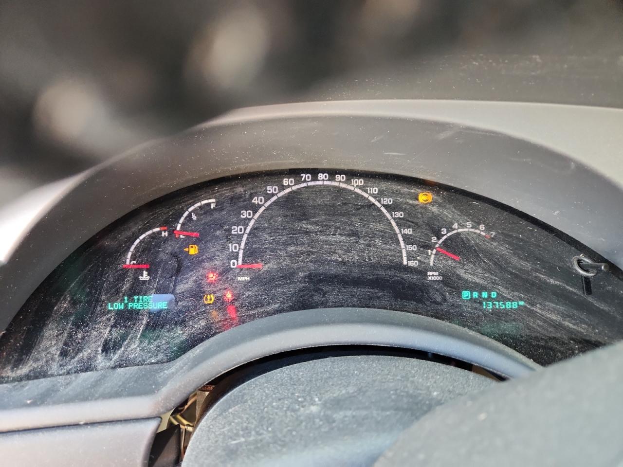 2005 Chrysler Pacifica Touring VIN: 2C4GM68445R323994 Lot: 91493565