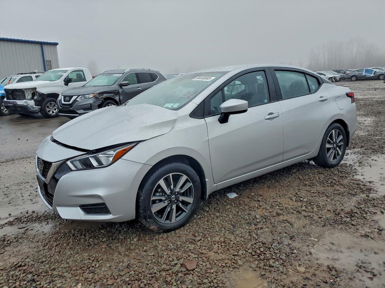 2022 Nissan Versa Sv