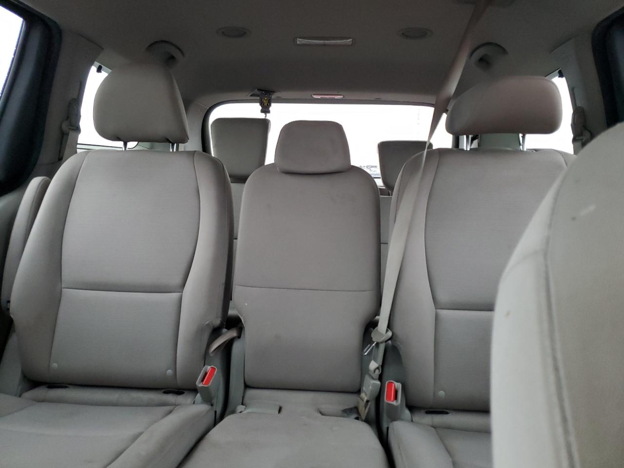 2015 Kia Sedona Lx VIN: KNDMB5C10F6070990 Lot: 93128735