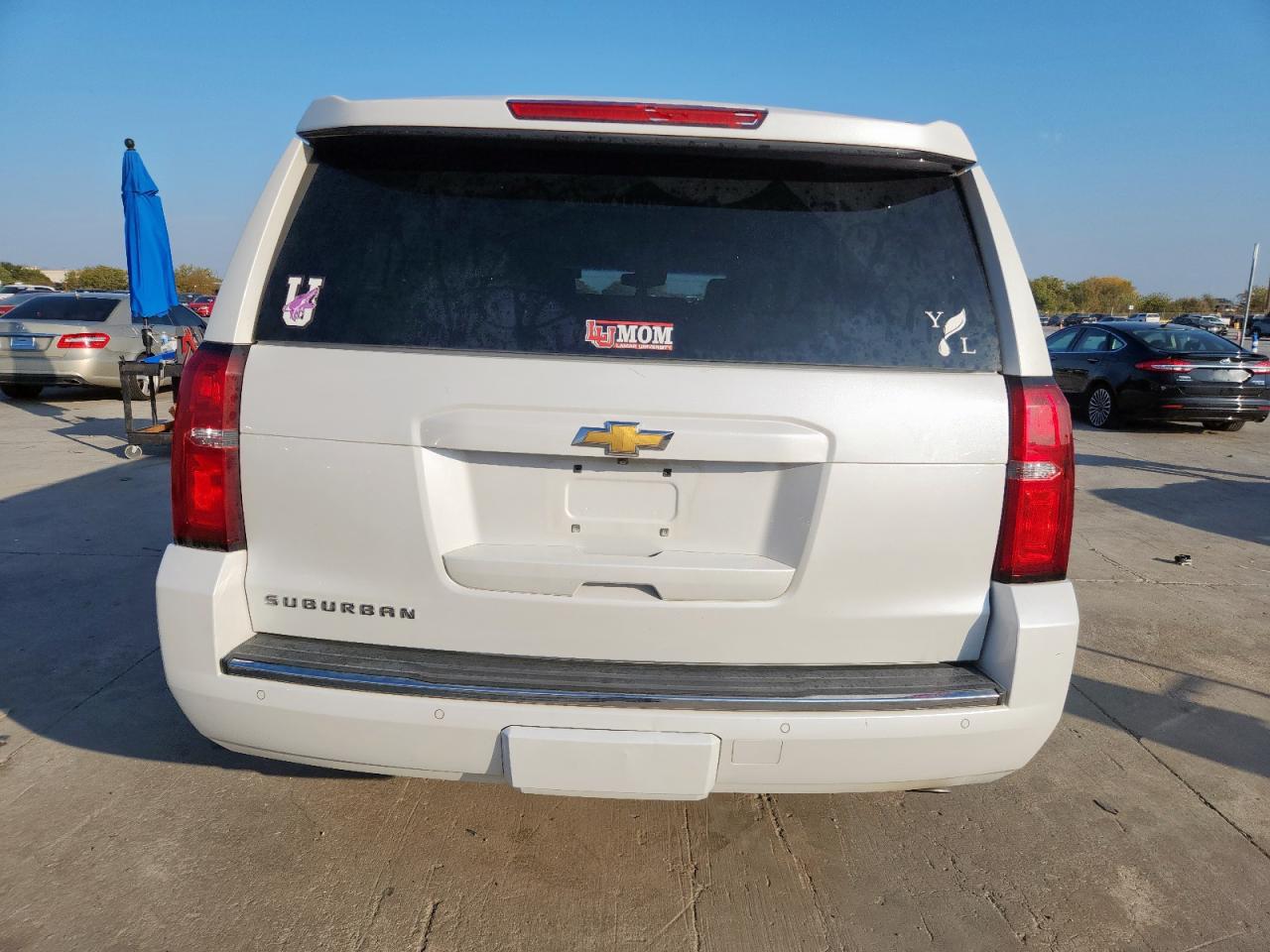 2016 Chevrolet Suburban K1500 Ltz VIN: 1GNSKJKC3GR163819 Lot: 92708435