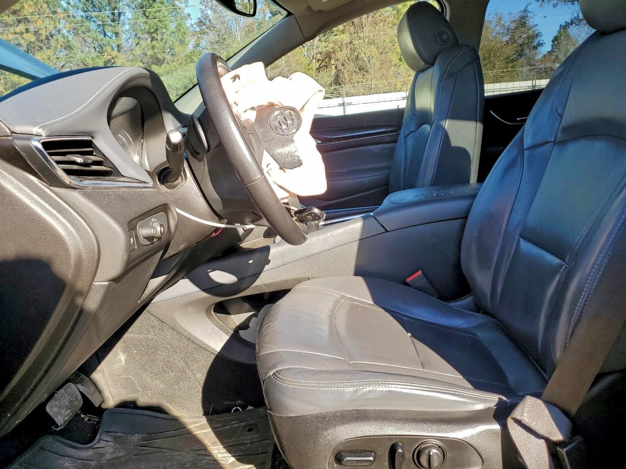 2018 Buick Enclave Essence VIN: 5GAERBKW7JJ131478 Lot: 93567125