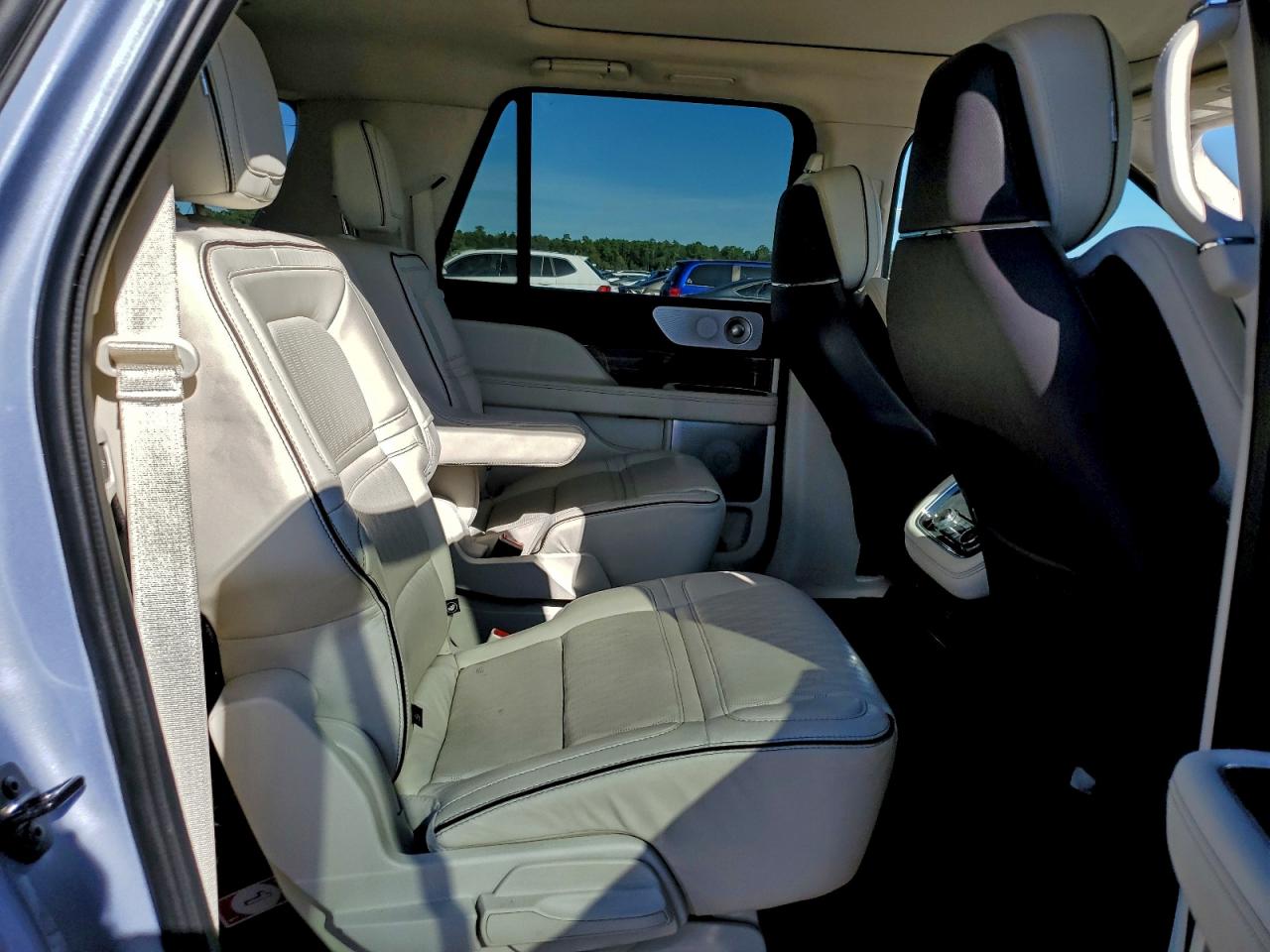 2019 Lincoln Navigator L Black Label VIN: 5LMJJ3TT3KEL22865 Lot: 94241915