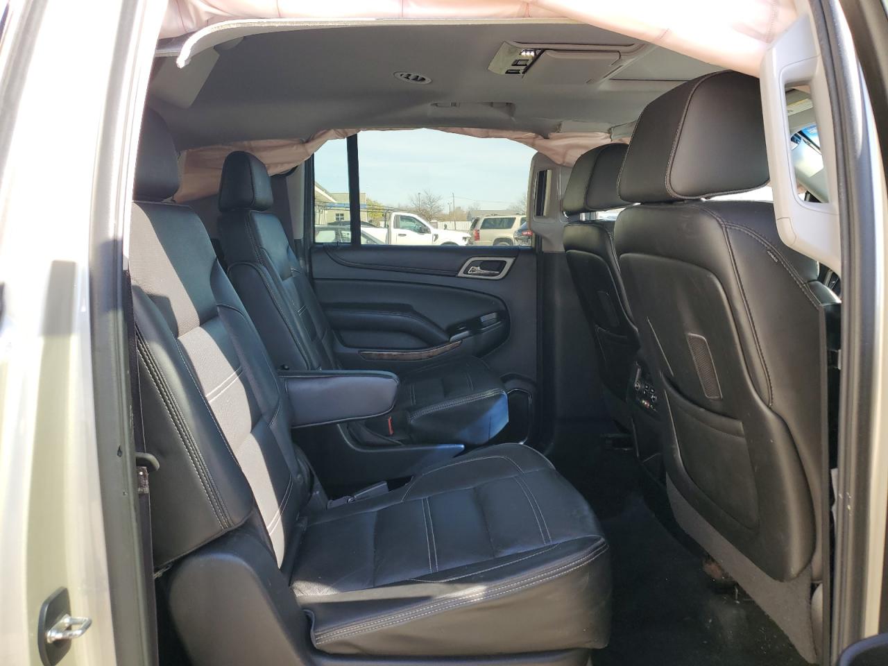 2016 GMC Yukon Xl Denali VIN: 1GKS2HKJ8GR153856 Lot: 92424545