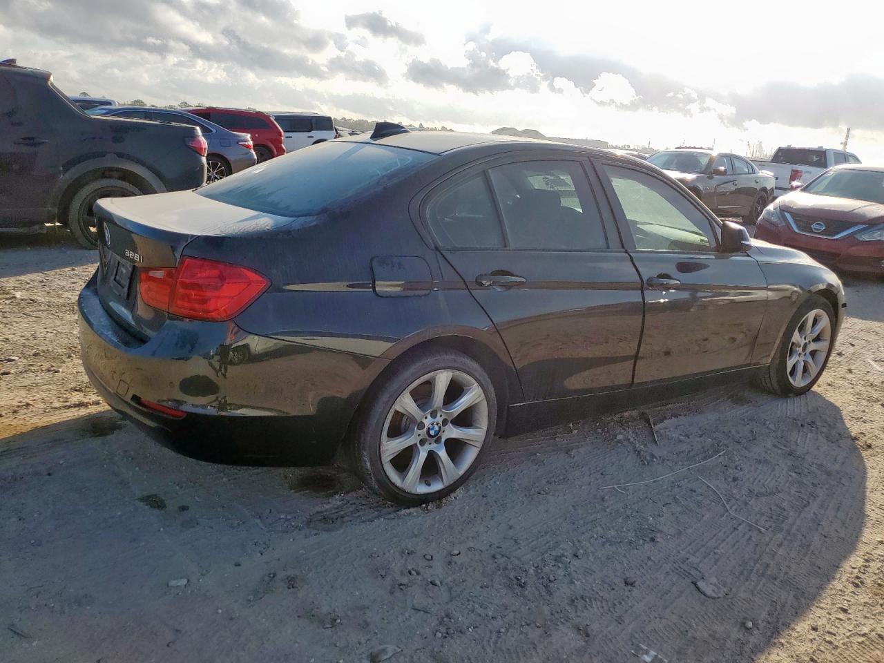 2015 BMW 328 I VIN: WBA3A5C52FF608409 Lot: 93168885