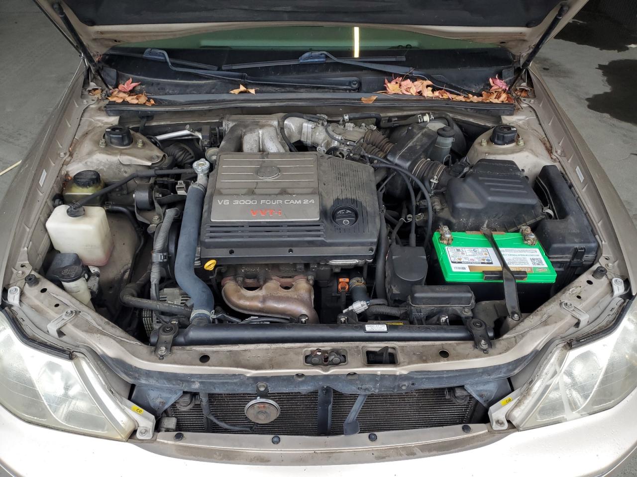 2000 Toyota Avalon Xl VIN: 4T1BF28B1YU002011 Lot: 82702115