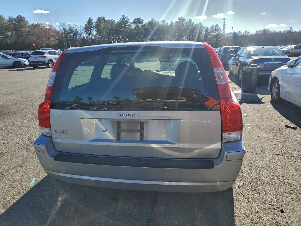 2007 Volvo V70 VIN: YV1SW612472642403 Lot: 92674845