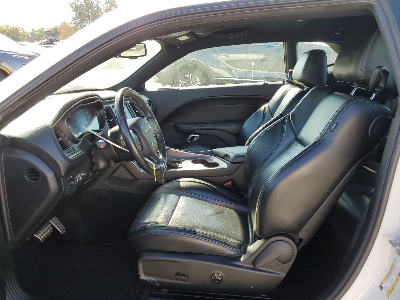 2019 Dodge Challenger Sxt VIN: 2C3CDZAG4KH557904 Lot: 91710975