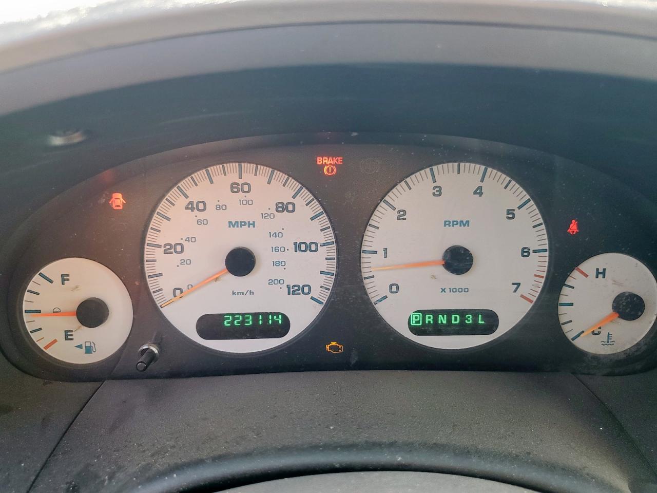 2003 Dodge Grand Caravan Sport VIN: 2D4GP44343R220311 Lot: 91705255