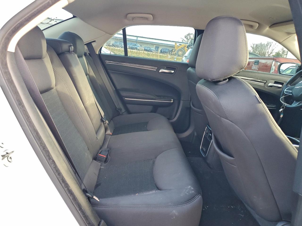 2020 Chrysler 300 Touring VIN: 2C3CCAAG4LH193912 Lot: 94242915