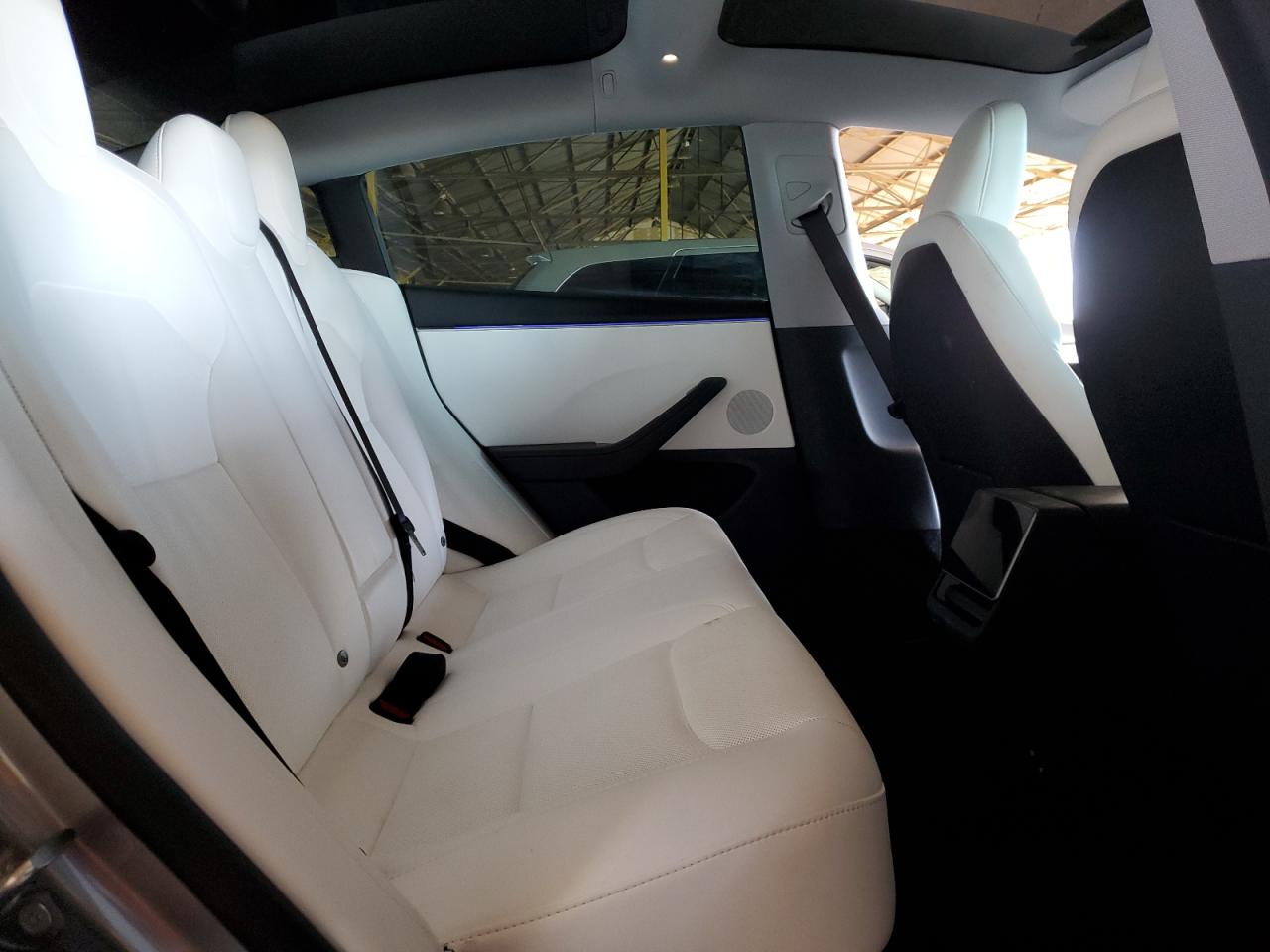 2025 Tesla Model 3 VIN: 5YJ3E1EA0SF966133 Lot: 91860125