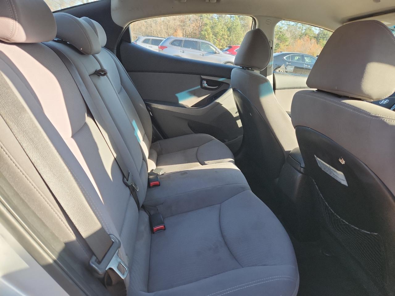 2014 Hyundai Elantra Se VIN: KMHDH4AE8EU098931 Lot: 92368155