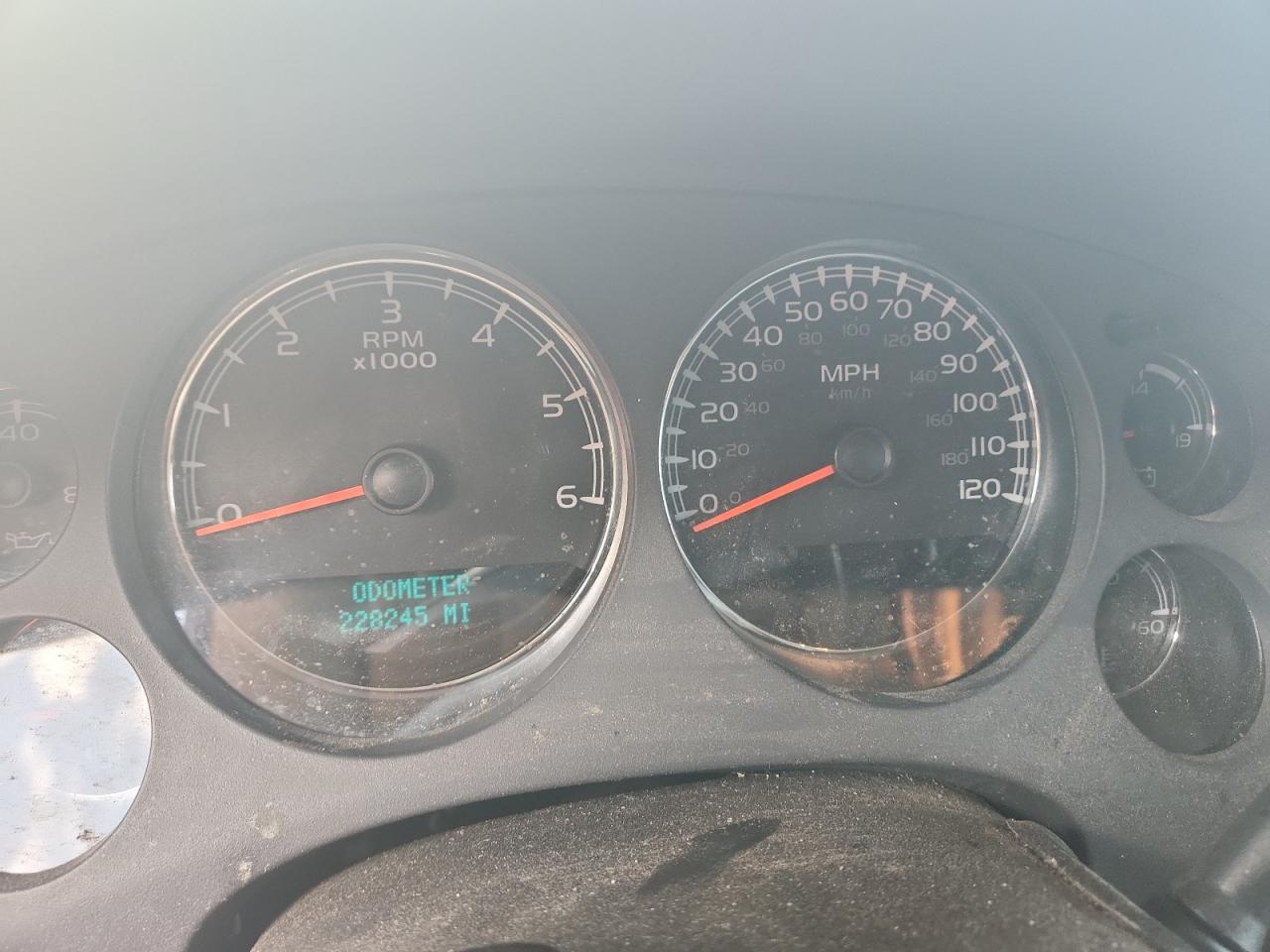 2007 GMC Yukon Xl C1500 VIN: 1GKFC16047R334492 Lot: 92890085