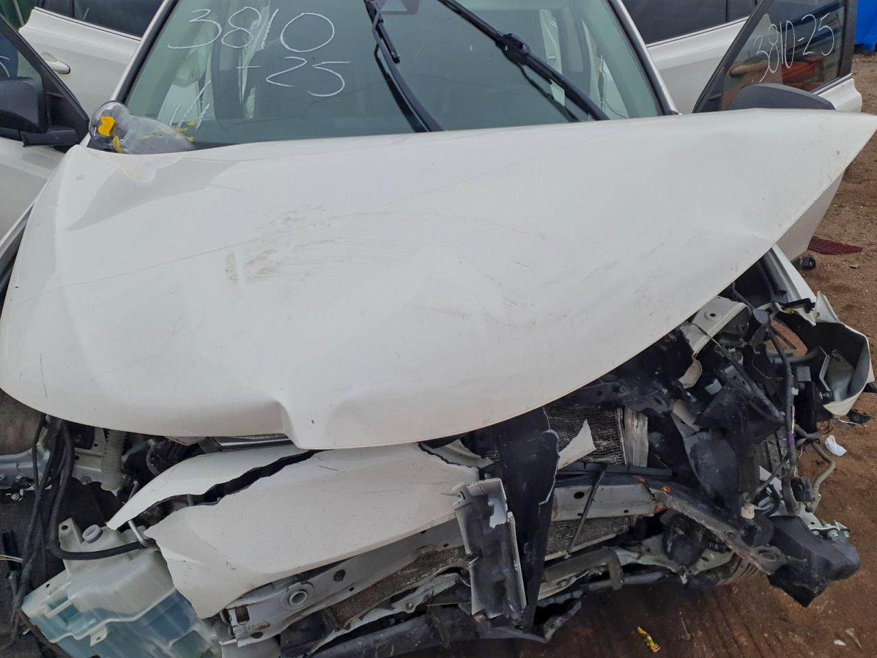 2018 Toyota Rav4 Le VIN: JTMBFREV2JJ739835 Lot: 94589815