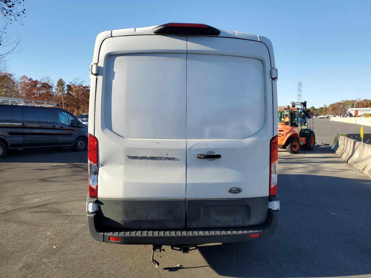 2020 Ford Transit 250 Delivery Van VIN: 1FTBR1C81LKB57891 Lot: 86192495