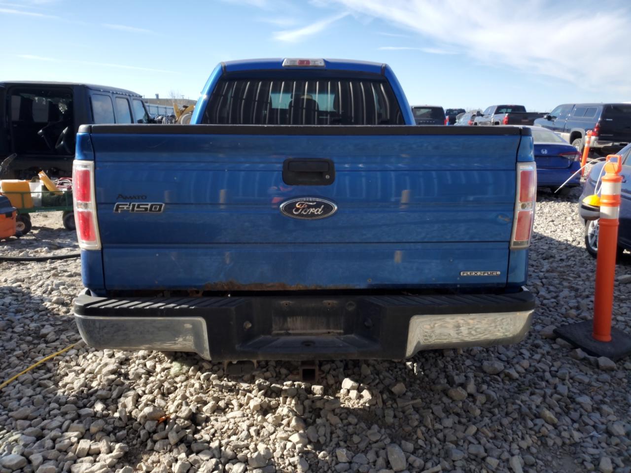 2011 Ford F150 Super Cab VIN: 1FTFX1EF2BFA35633 Lot: 92328055