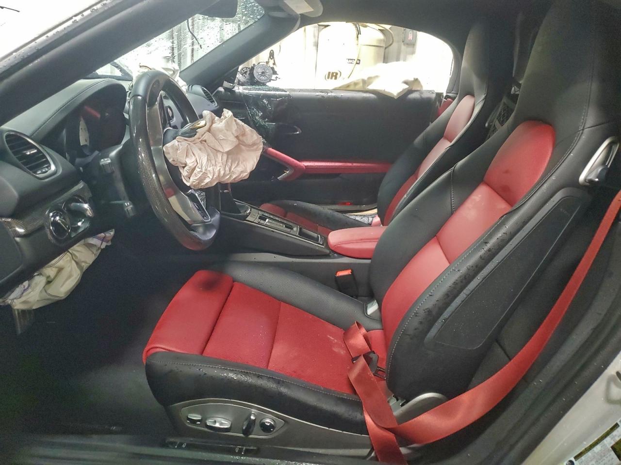 2025 Porsche Boxster S VIN: WP0CB2A80SK226019 Lot: 94483065