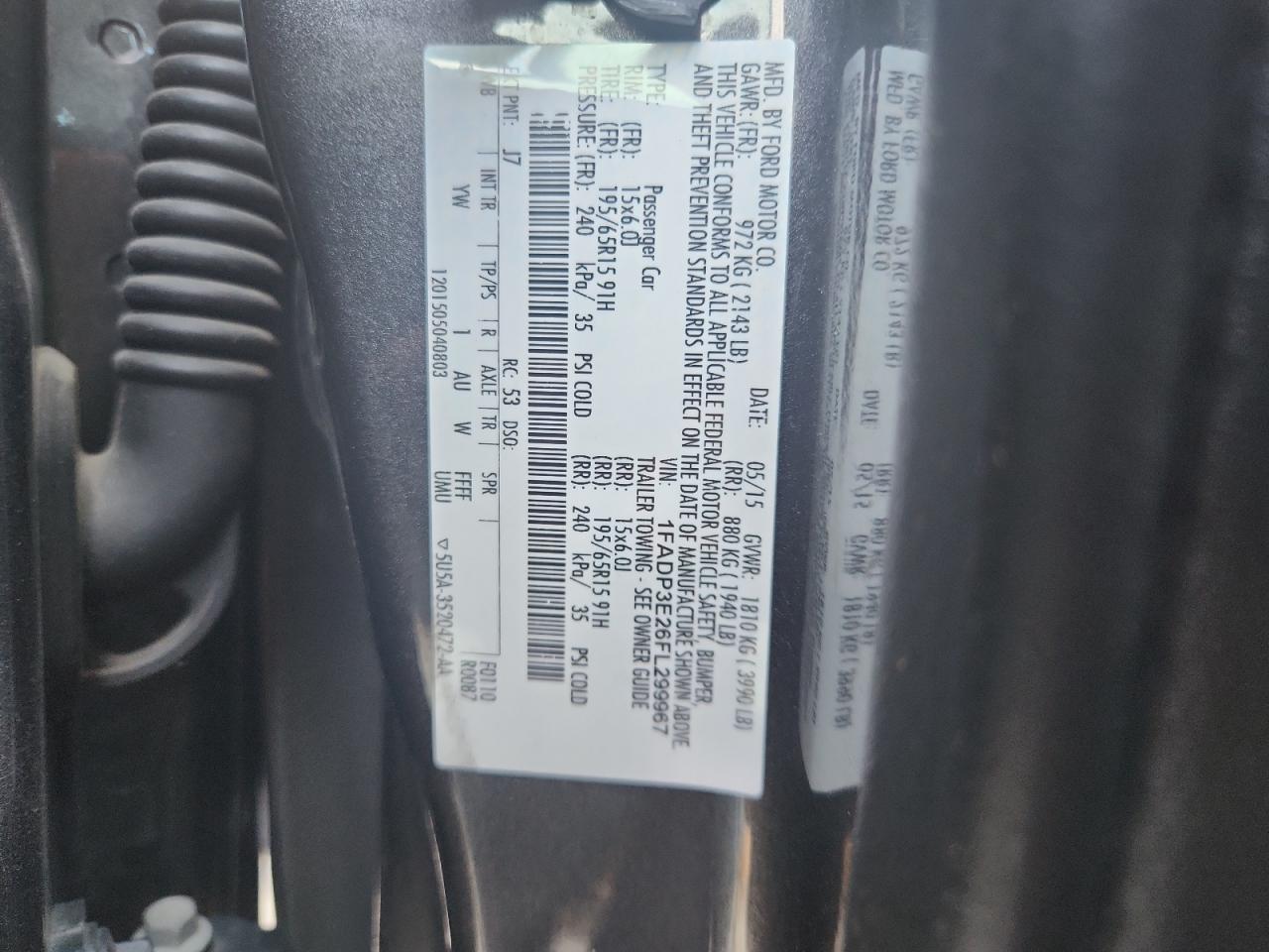 2015 Ford Focus S VIN: 1FADP3E26FL299967 Lot: 92740625