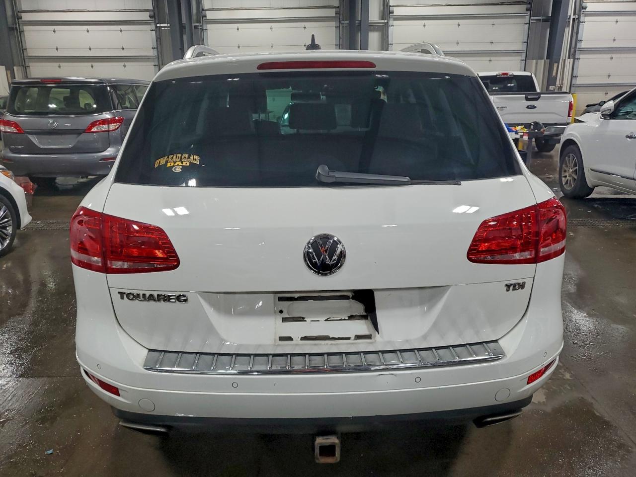 2014 Volkswagen Touareg V6 Tdi VIN: WVGEP9BP3ED011604 Lot: 93676045