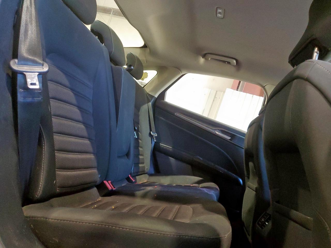 2018 Ford Fusion Se VIN: 3FA6P0HD6JR239928 Lot: 90576035