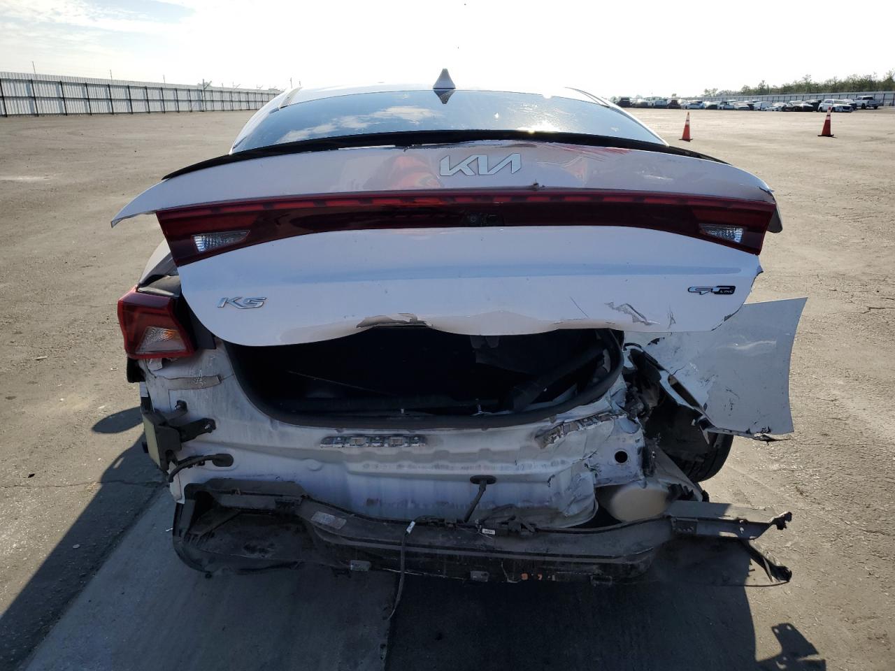 2022 Kia K5 Gt Line VIN: 5XXG64J21NG136356 Lot: 92477405