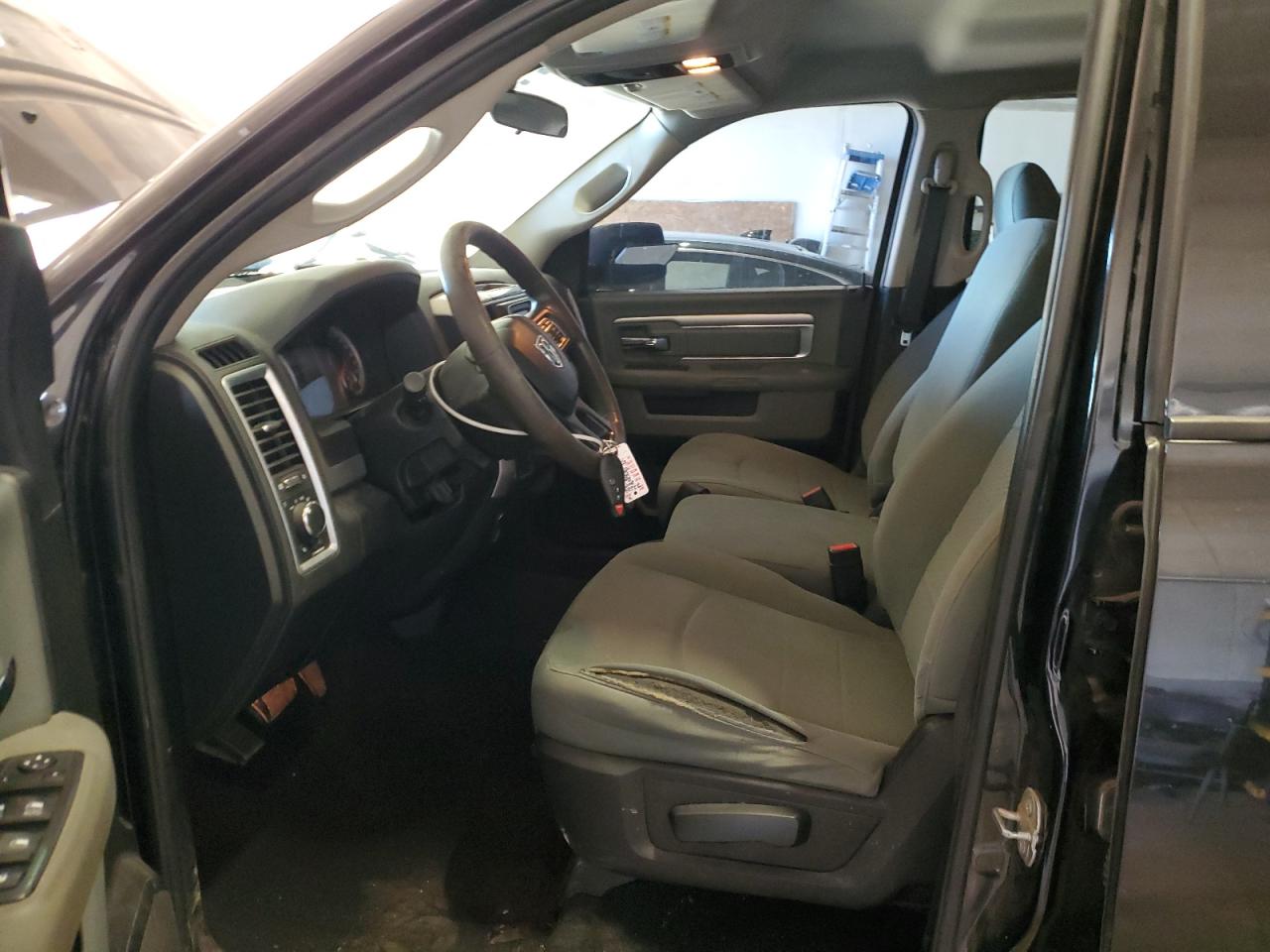 2019 Ram 1500 Classic Slt VIN: 1C6RR7LT8KS505004 Lot: 90810785