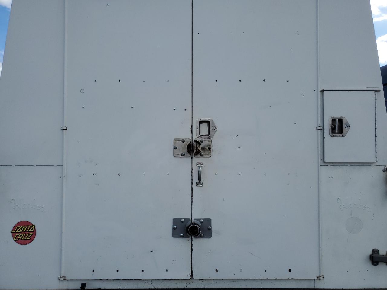 2005 Chevrolet Express G3500 VIN: 1GBJG31U151245883 Lot: 93100685