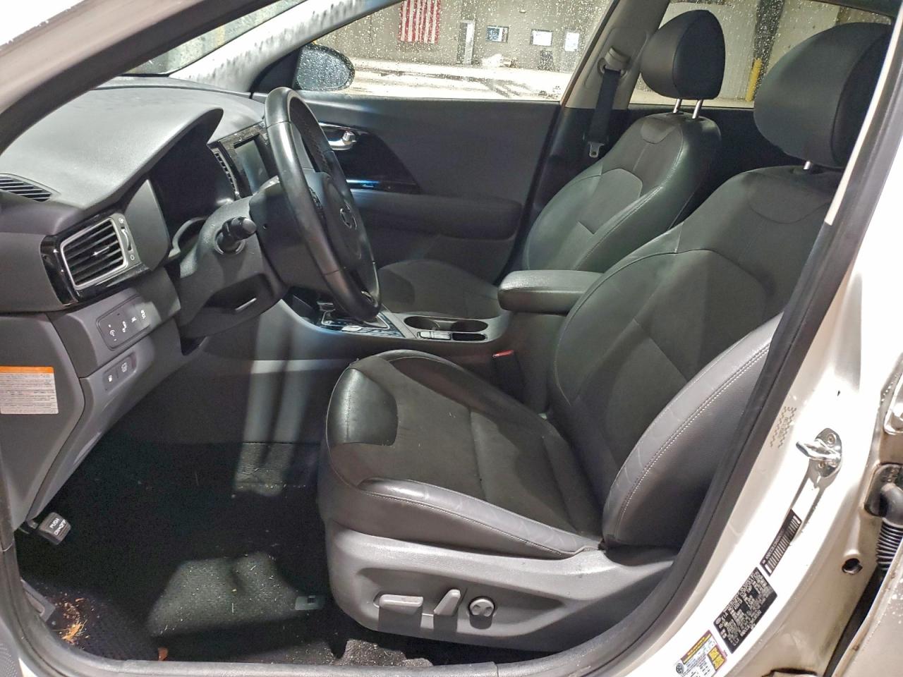 2017 Kia Niro Ex VIN: KNDCC3LC3H5065161 Lot: 94414315