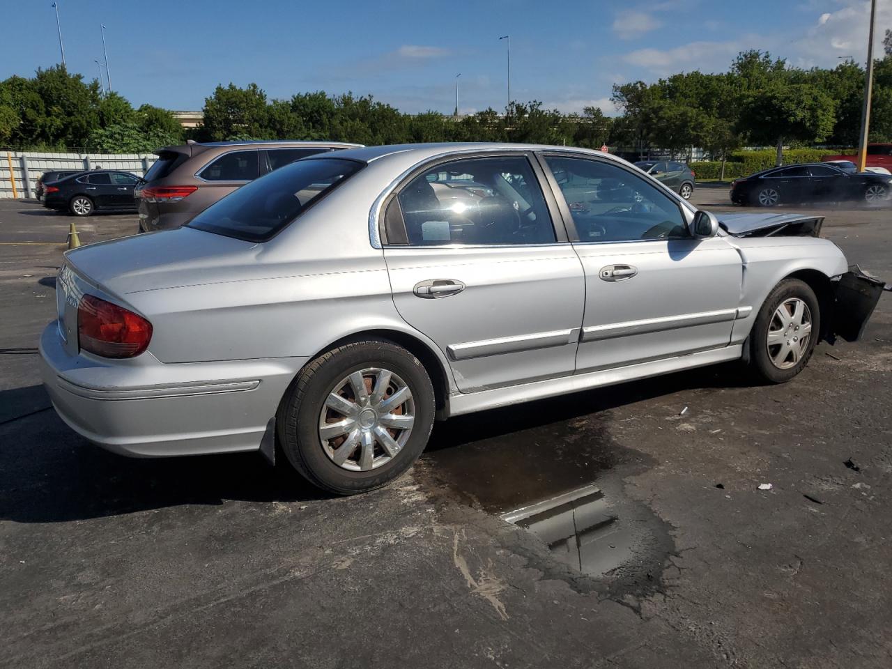 2003 Hyundai Sonata Gl VIN: KMHWF25S13A742092 Lot: 91180325