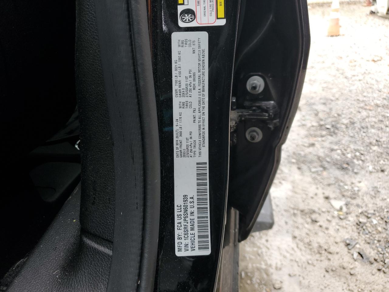 2025 Ram 1500 Laramie VIN: 1C6SRFJP6SN601939 Lot: 91495875